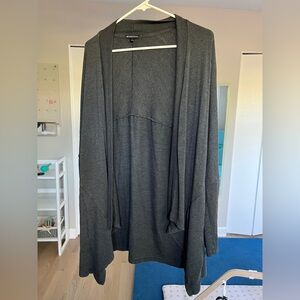 Beyond Yoga Gray open front long ribbed draped Cardigan Sz Cozy Fleece pockets